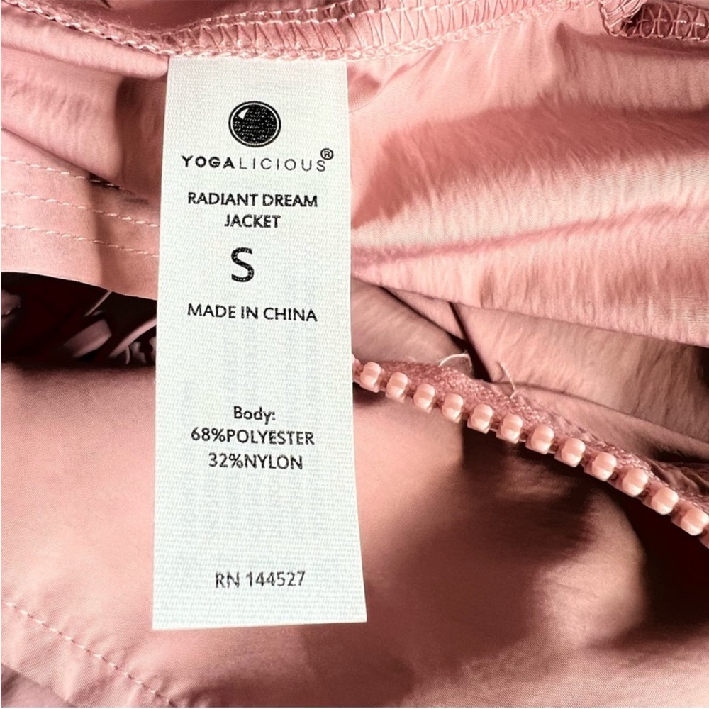 Yogalicious Radiant Dream Jacket NWT
Woman's Size S Pale Mauve Pink - Picture 8 of 11